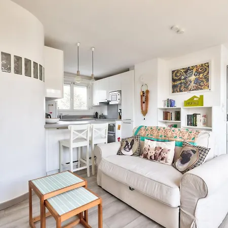 Guestready - Appt Charmant Avec Balcon * Parigi